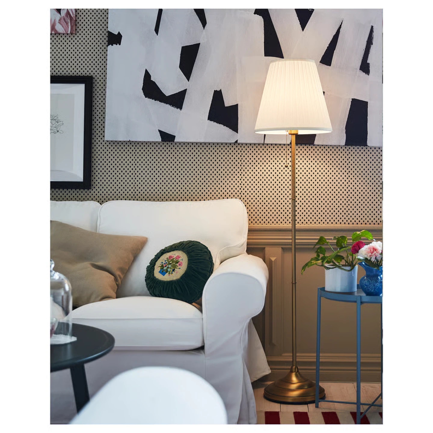 Brass/White Floor Lamp - photo 3