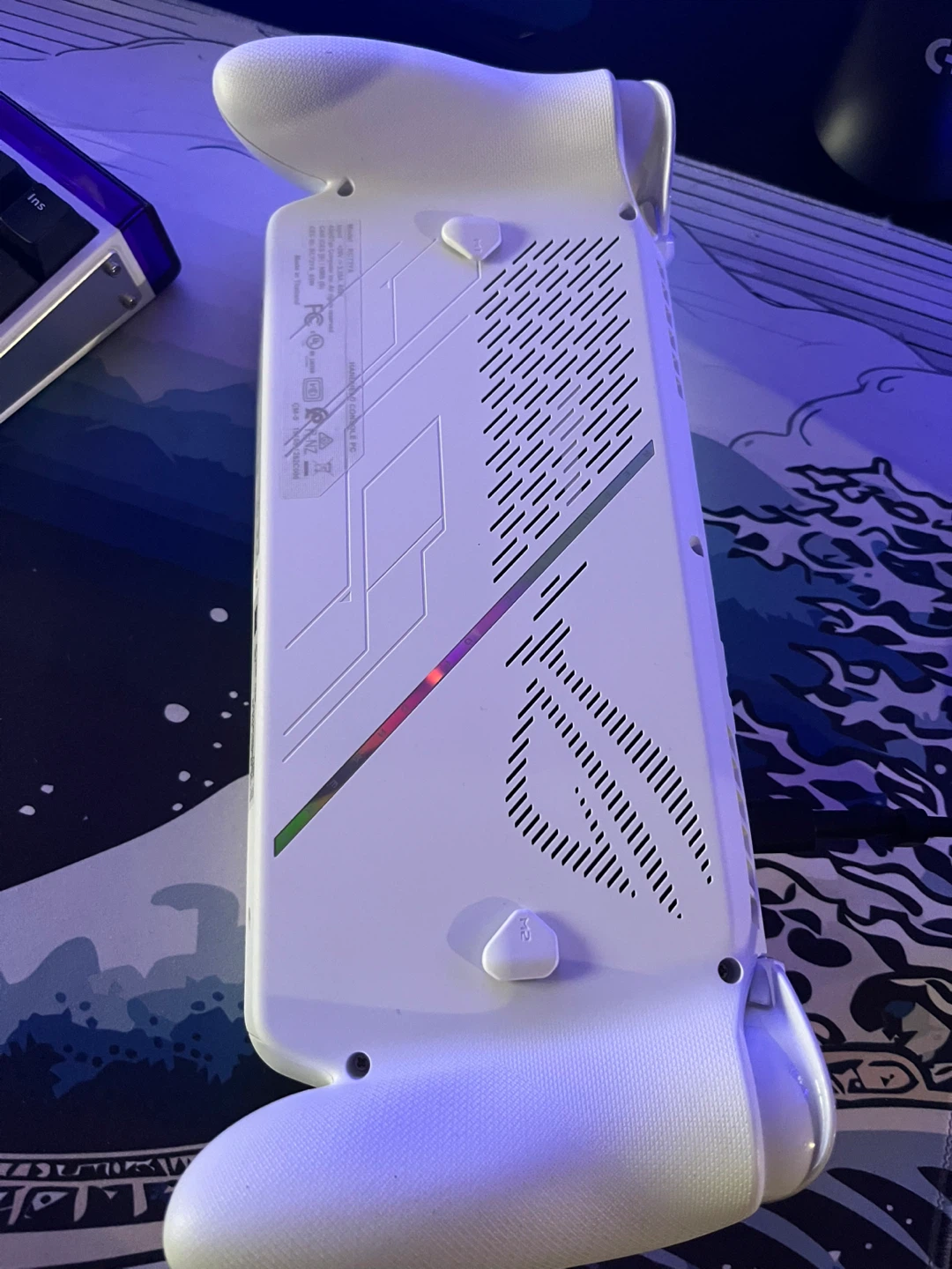 ASUS ROG Ally Gaming Handheld - photo 2