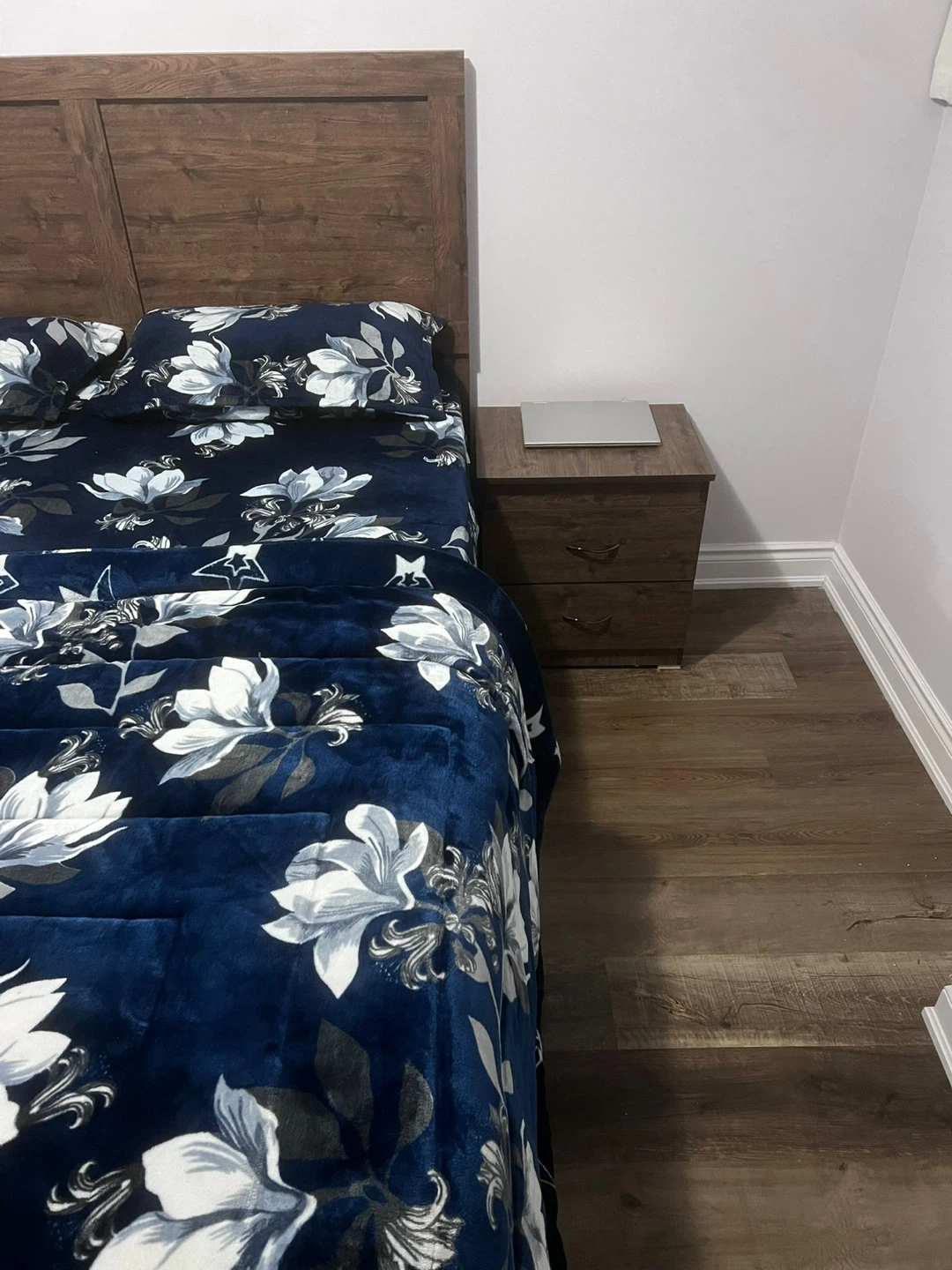 Wooden Queen Bed Frame with Storage Drawers - photo 2