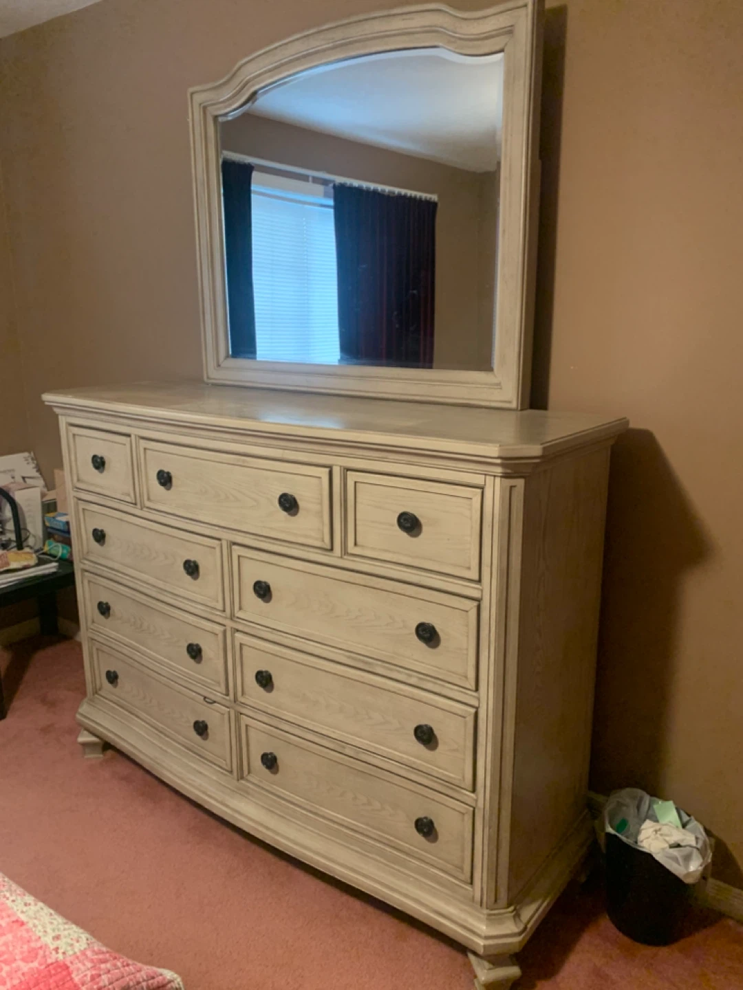Ashley Queen Bedroom Set - photo 2
