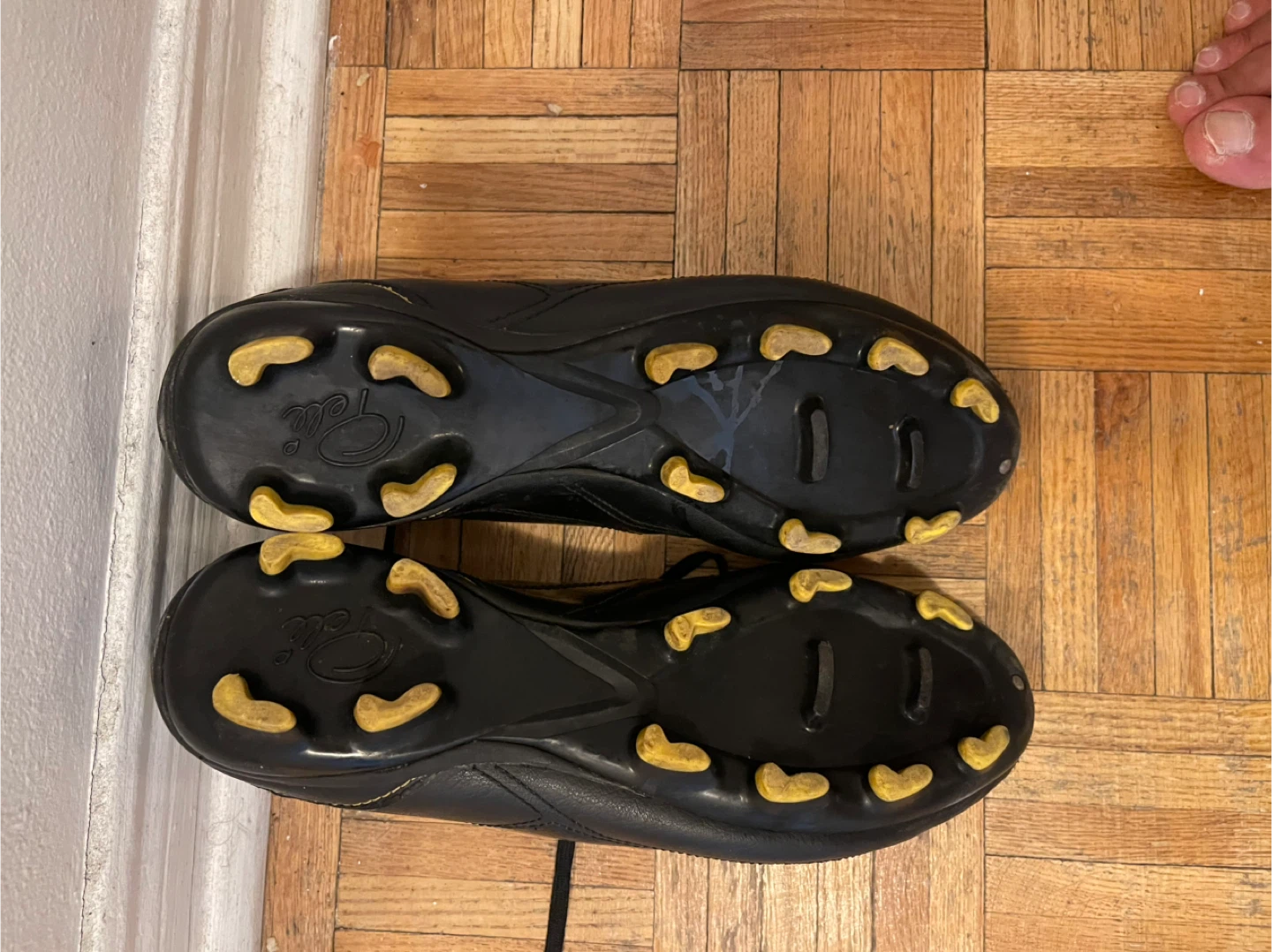 Pele Soccer Cleats