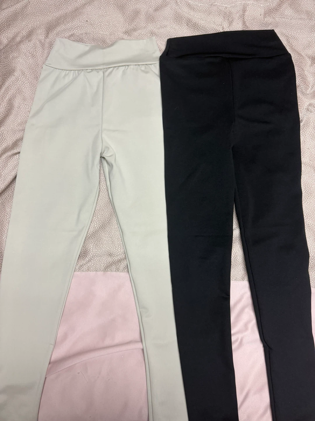 Two pairs of leggings (black and beige) size XS