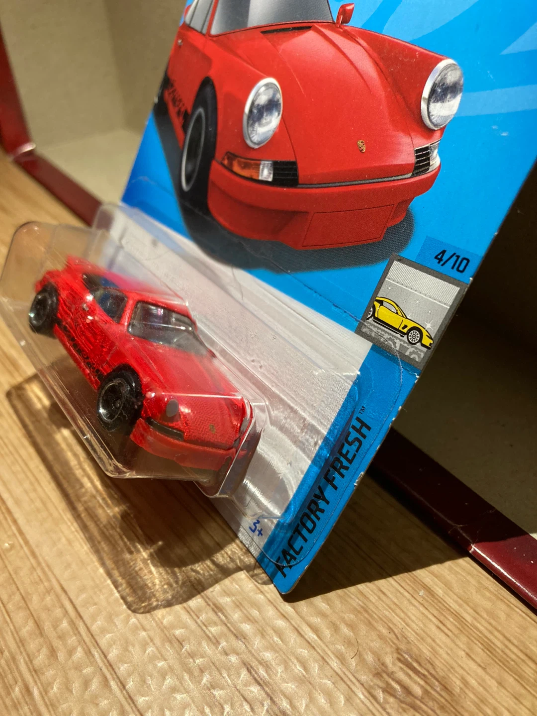 Hot Wheels / Porsche 911 Carrera RS 2.7 / Red - photo 2