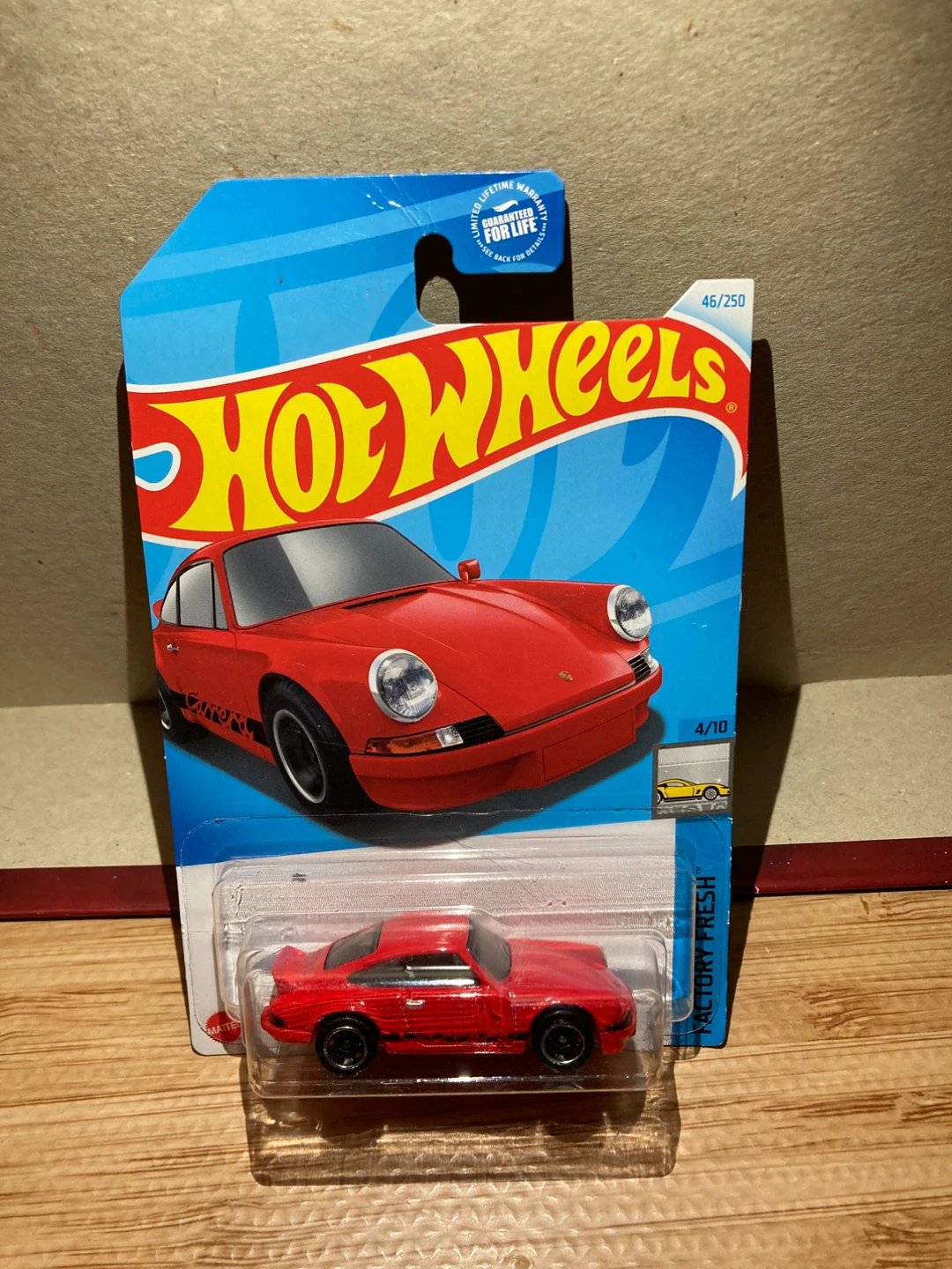 Hot Wheels / Porsche 911 Carrera RS 2.7 / Red
