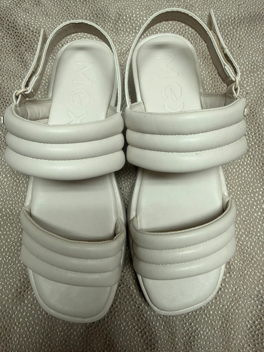 New MEXX Beige Padded Strap Platform Sandals Women's Size 8