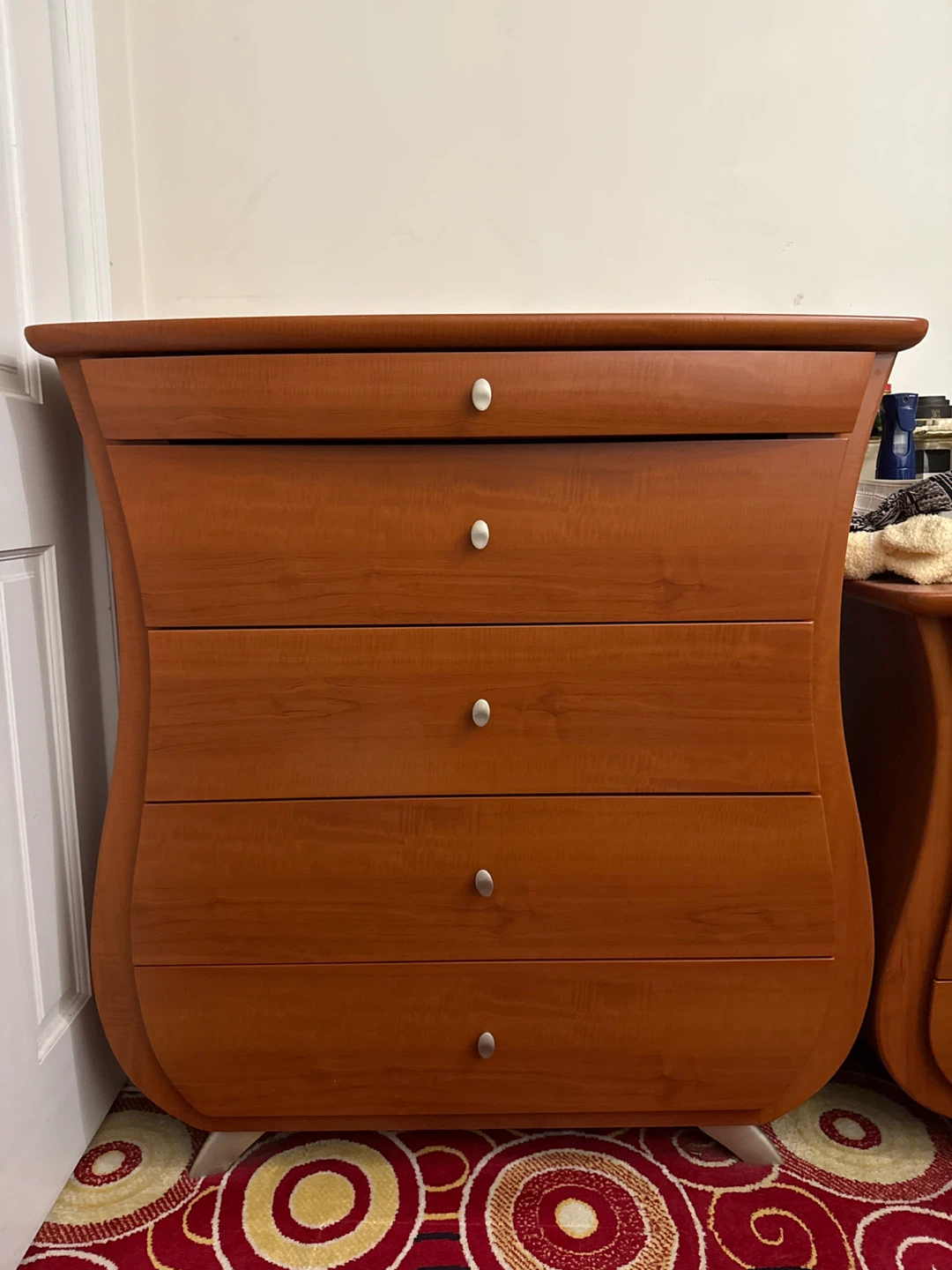 Wooden Dresser with 5 Drawers
