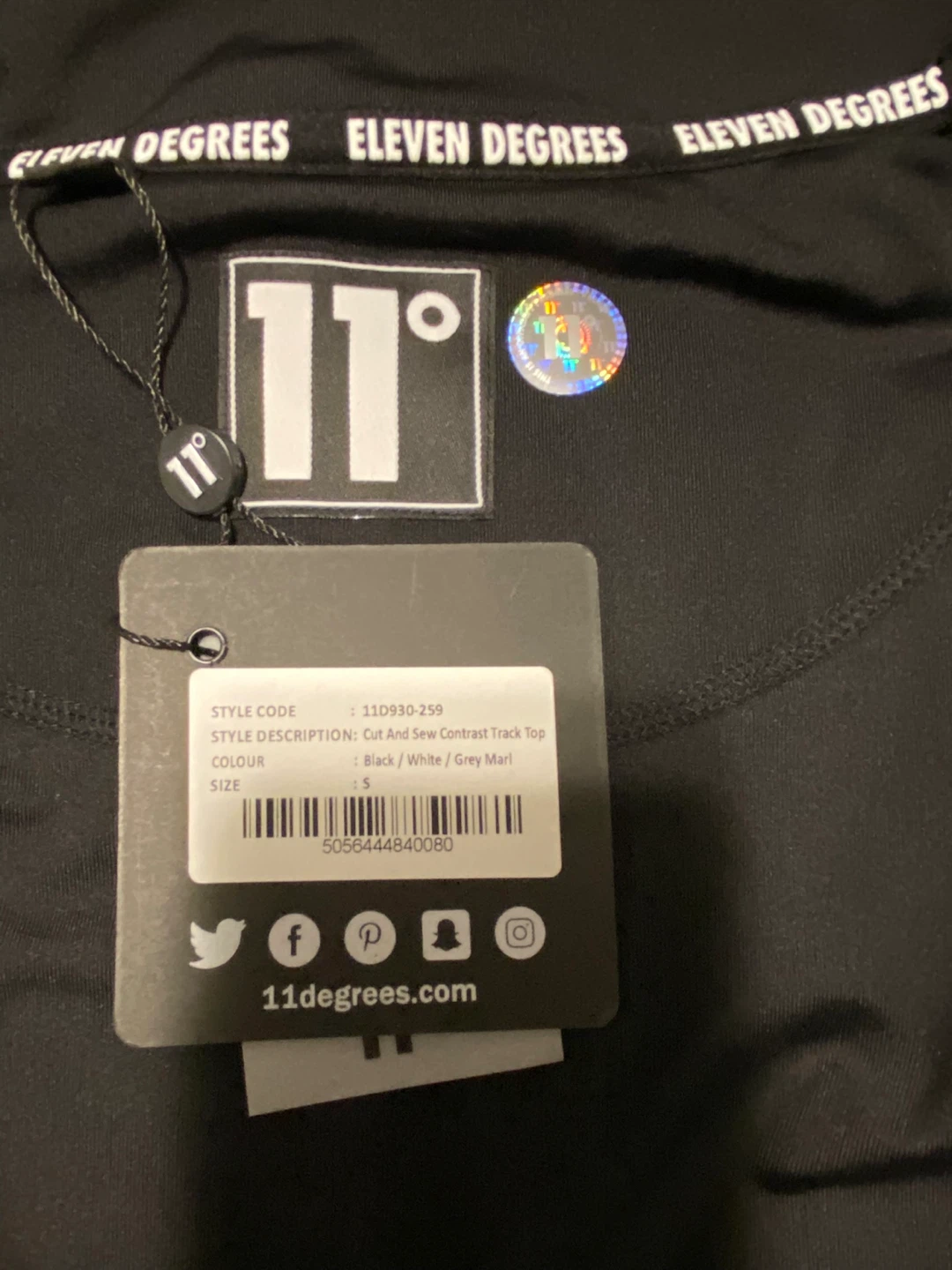 Eleven Degrees Cut and Sew Contrast Track Top - photo 3