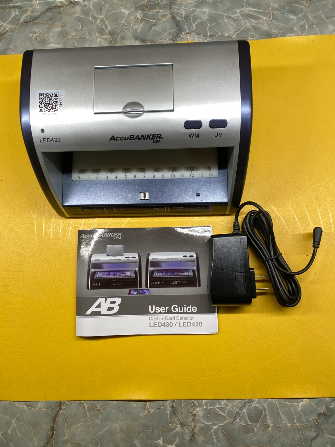 AccuBANKER LED430 Cash Card Detector