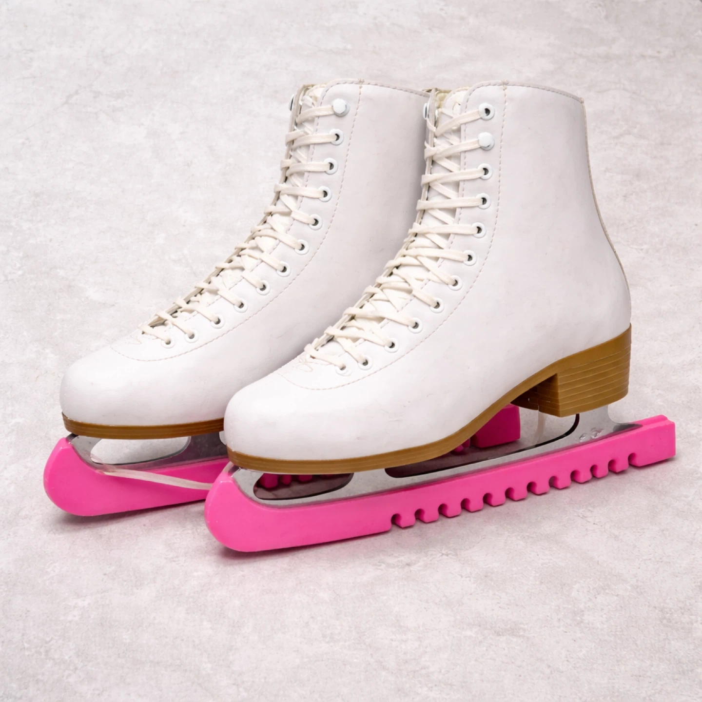 Dominion Spirit Figure Skates Size 7