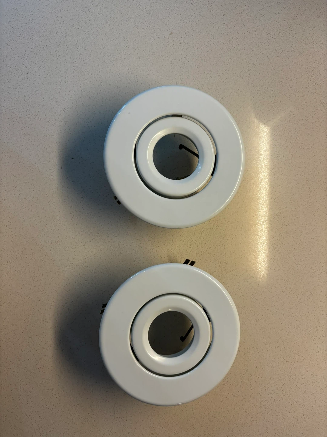 White Recessed Lighting(pot lights)