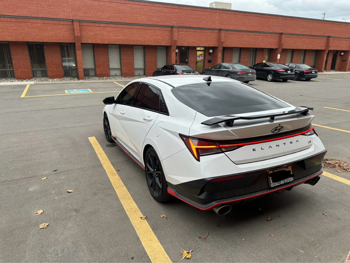 2025 Hyundai Elantra N - photo 3