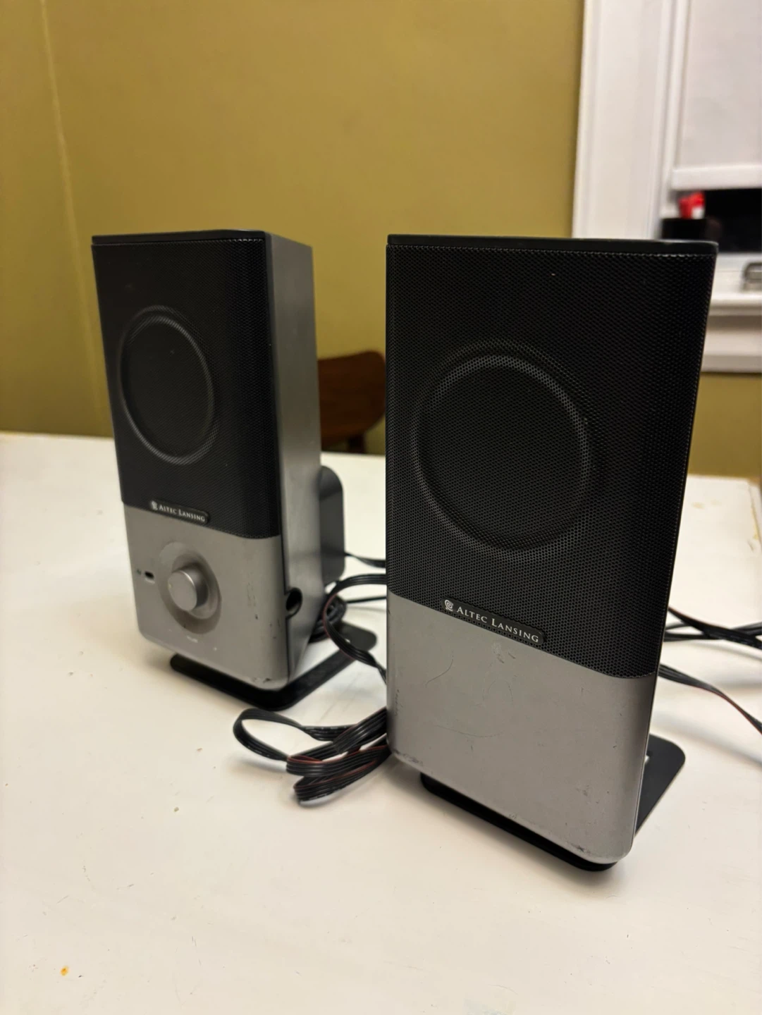 Altec Lansing Computer Speakers - photo 2