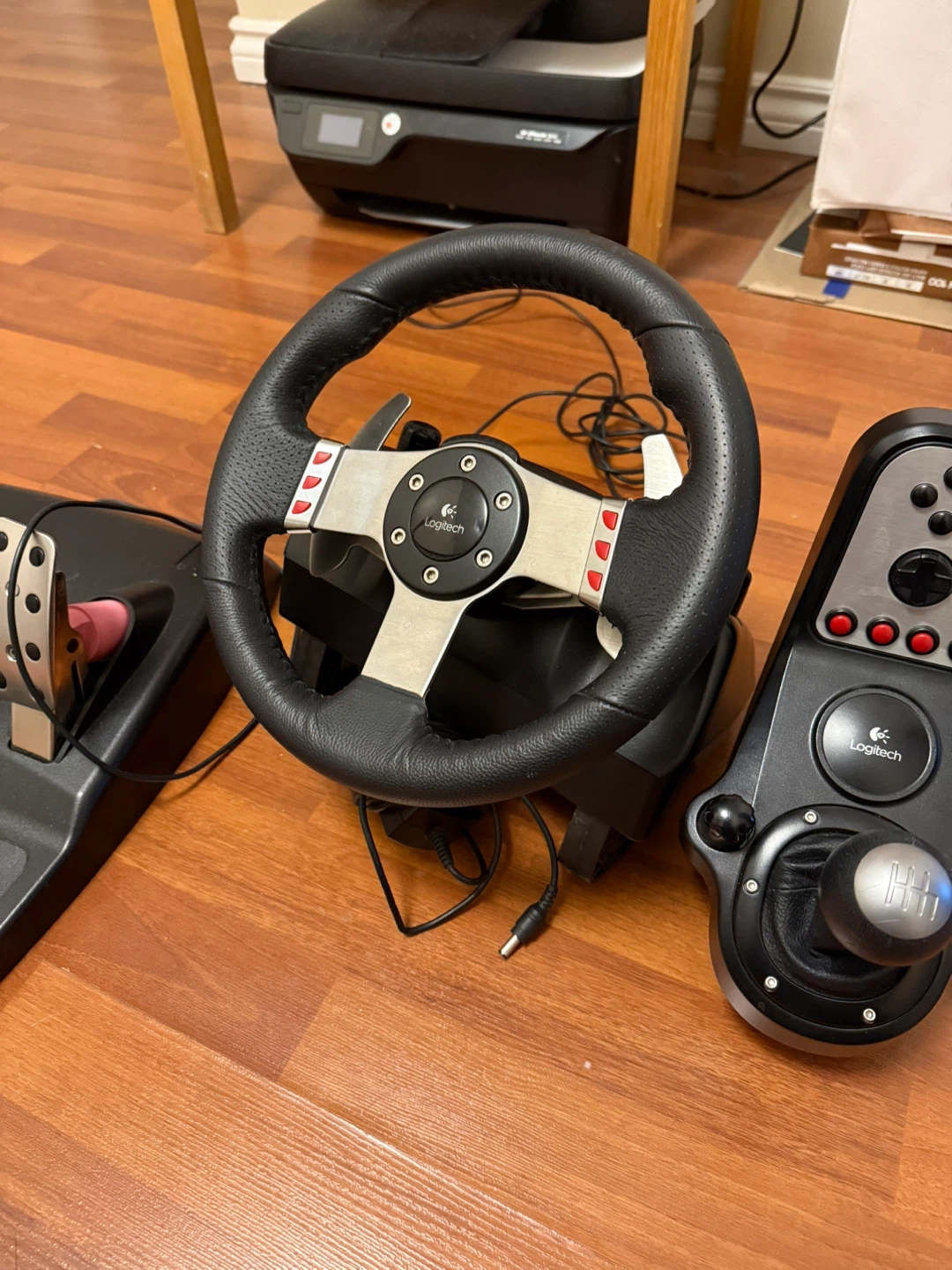 Logitech G27 Racing Wheel Pedals Shifter - photo 2