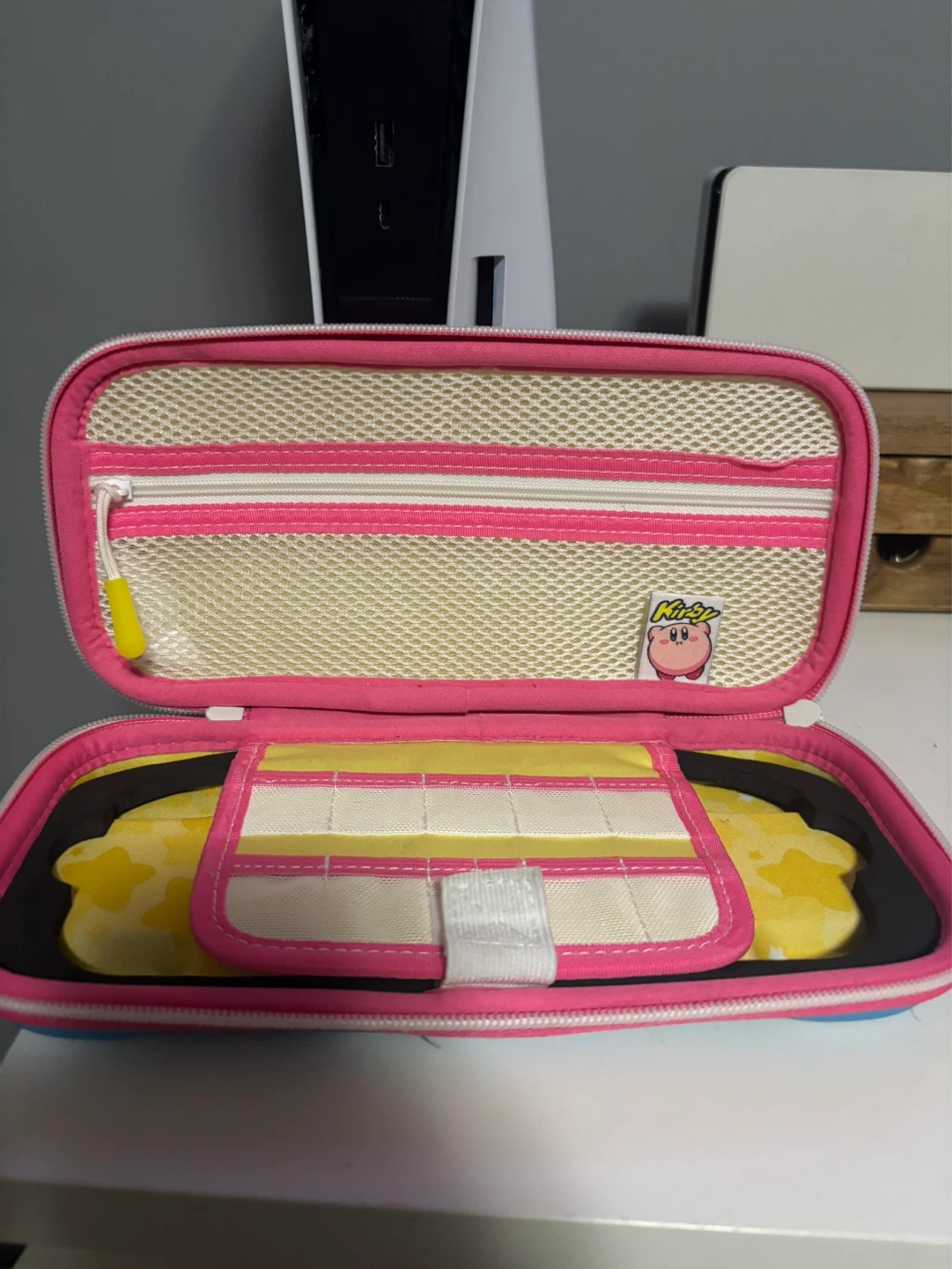 Kirby Nintendo Switch Carrying Case - photo 3
