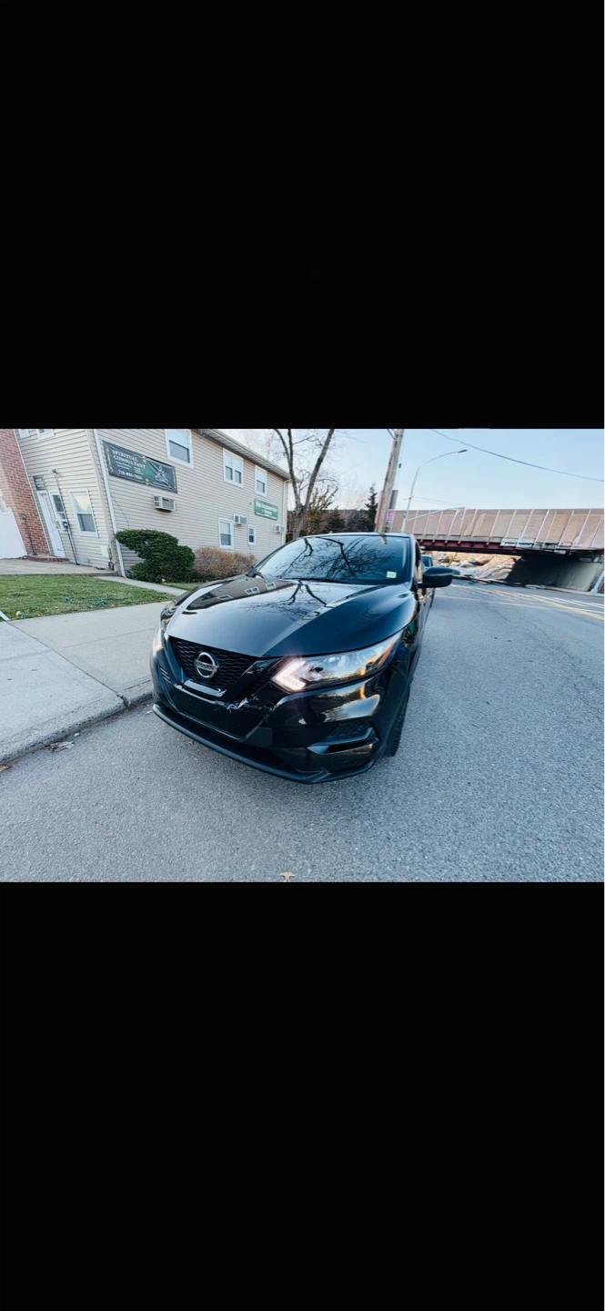2020 Nissan Rogue sport AWD - photo 2