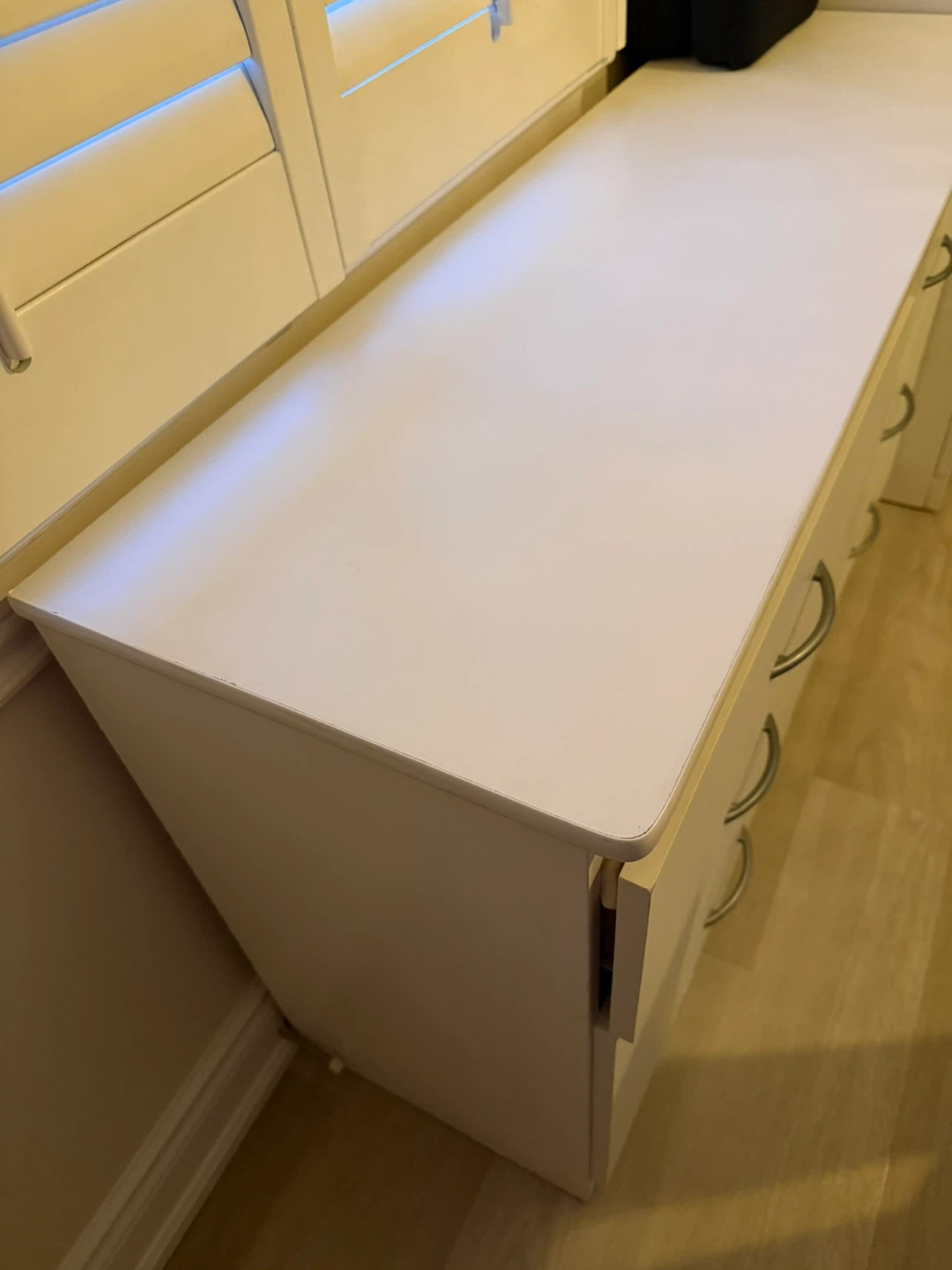 White Six Drawer Dresser - photo 2