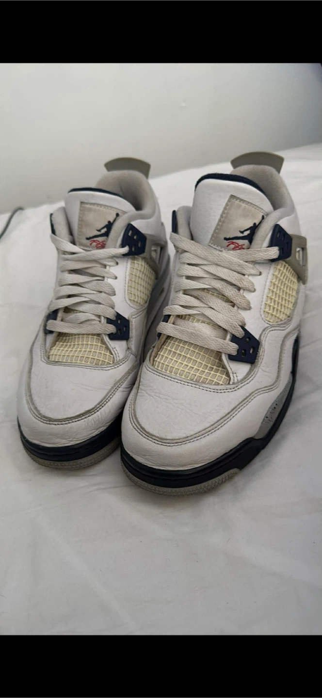 Jordan 4