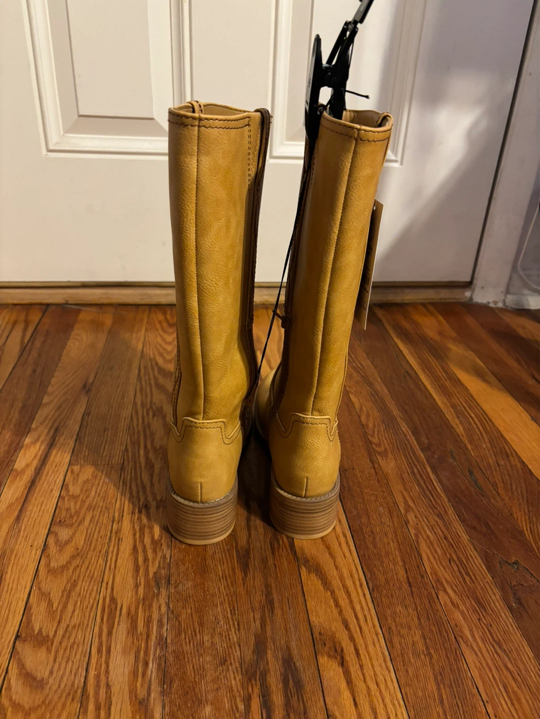 No Boundaries Women's Honey NR Stitch Mid Boot Size 6 - photo 4