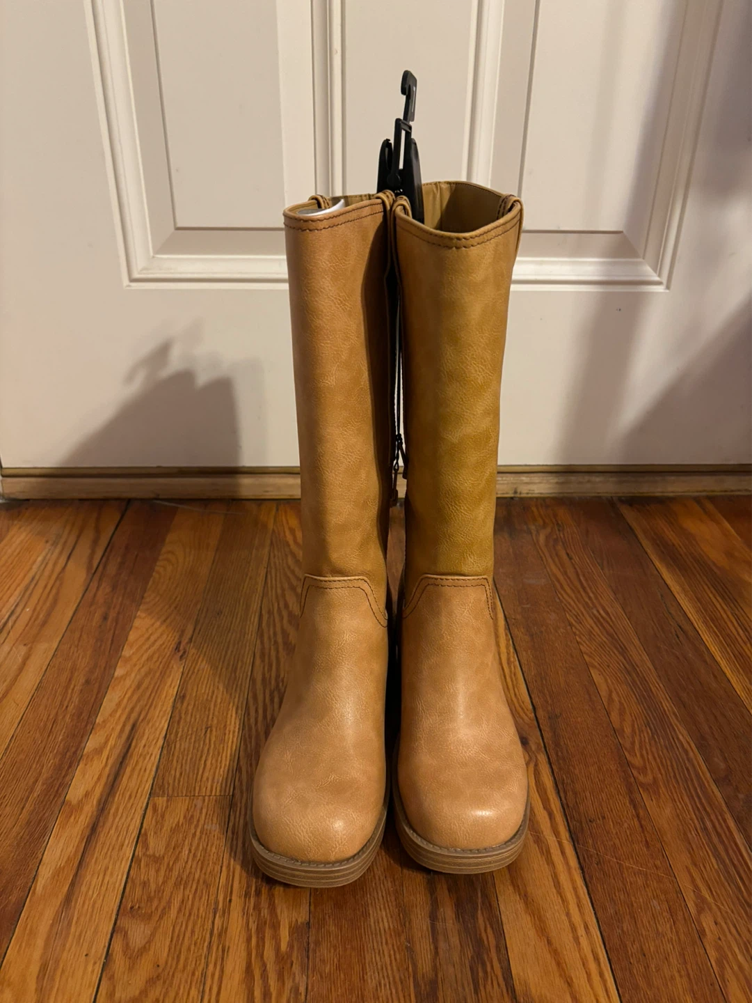 Women's Size 7 Tan Mid Boot Memory Foam