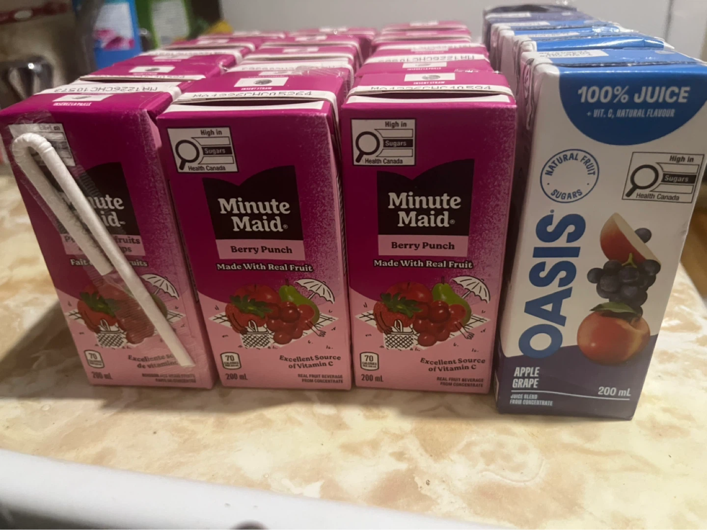 25 Minute Maid & Oasis Juice Boxes