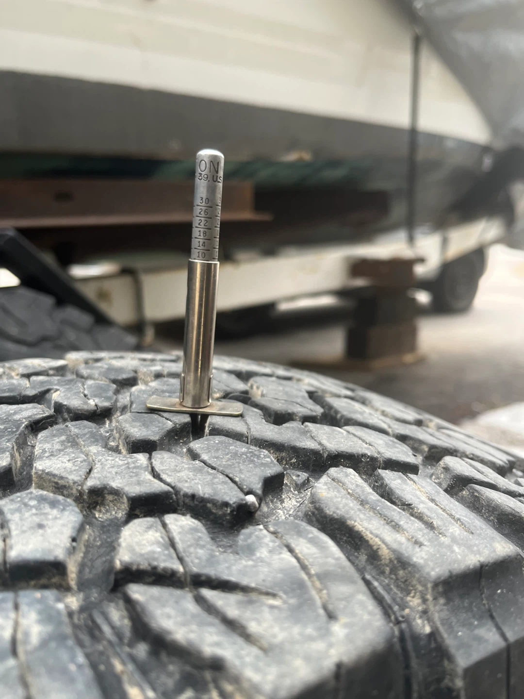 4 BFG All-Terrain T/A LT265/70R17 on 6x139.7 wheels - photo 3
