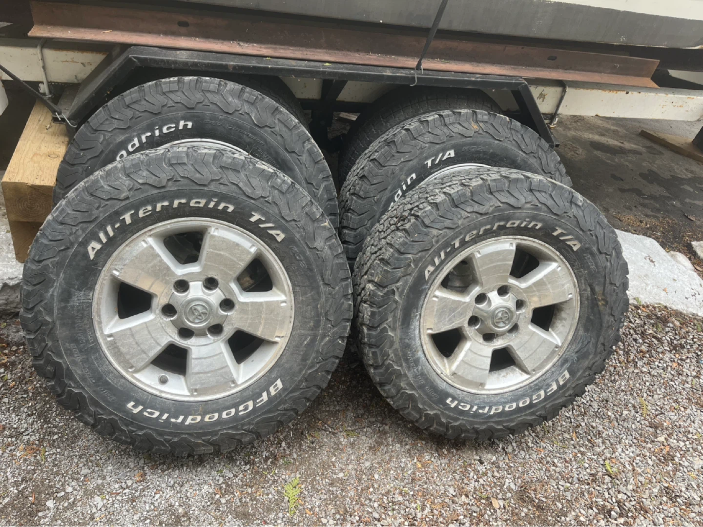 4 BFG All-Terrain T/A LT265/70R17 on 6x139.7 wheels