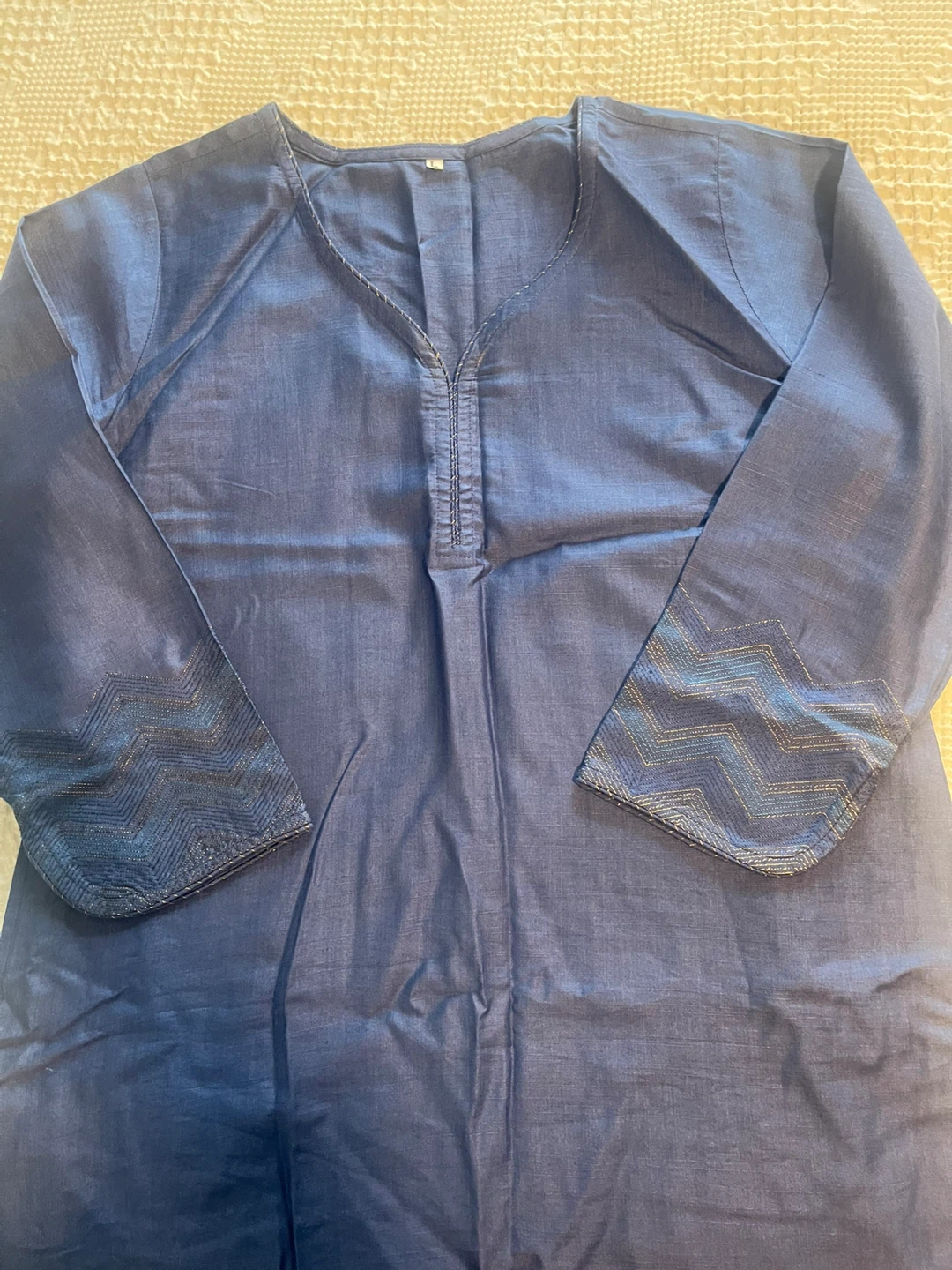 Blue Kurta with Embroidered Sleeves - photo 3