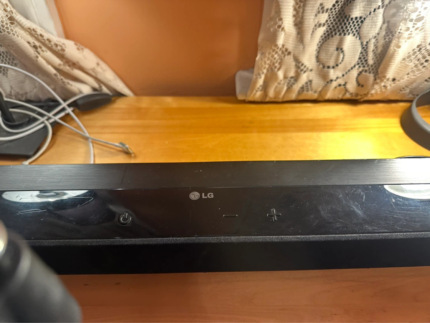 LG Soundbar. Model NB-2020