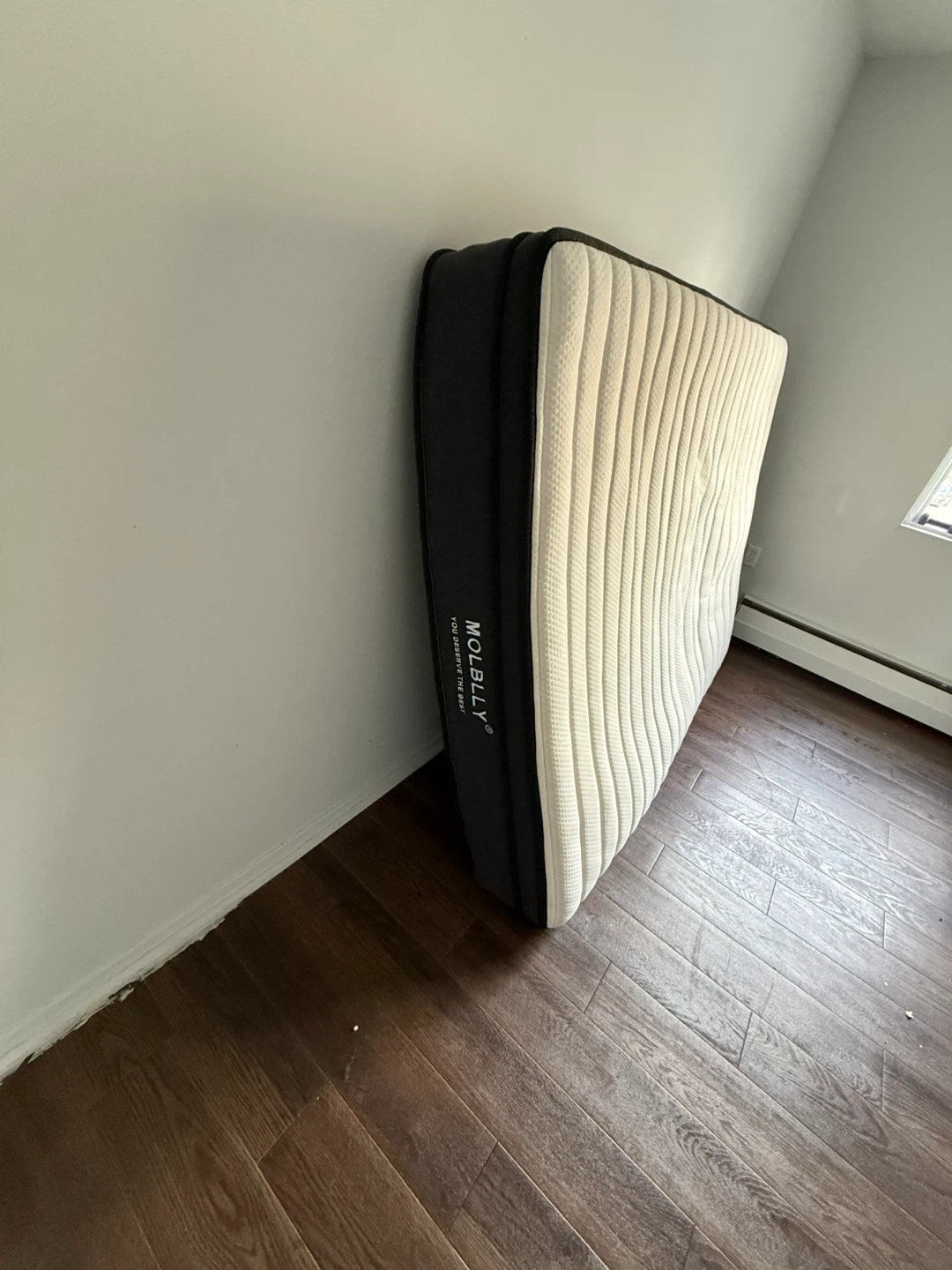 Queen size mattress - photo 2