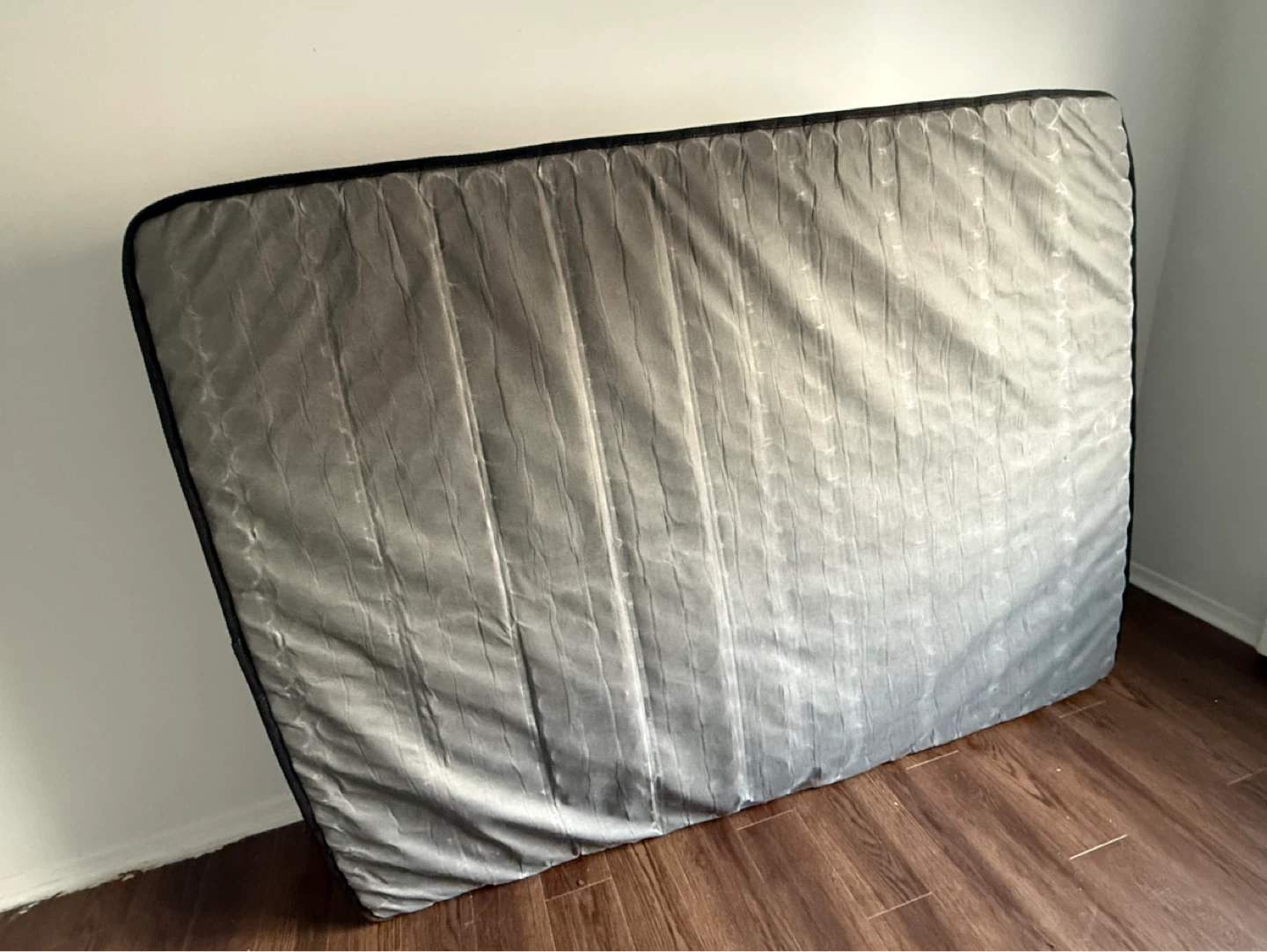 Queen size mattress