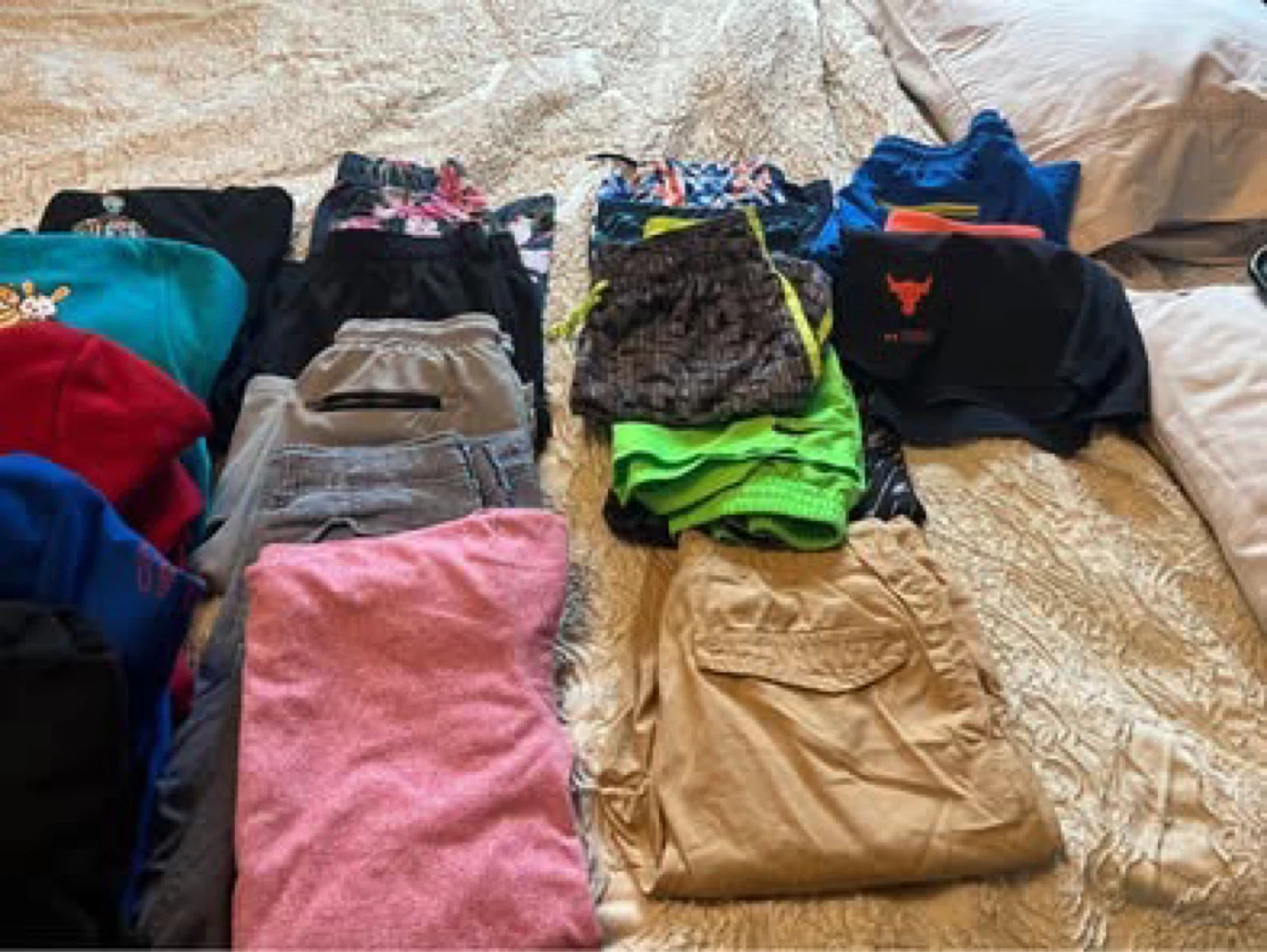 Assorted boy’s Clothing Bundle - photo 2