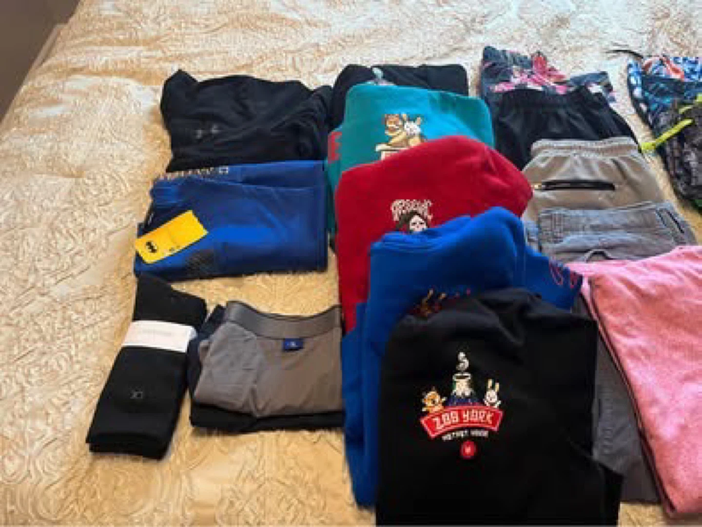 Assorted boy’s Clothing Bundle - photo 3
