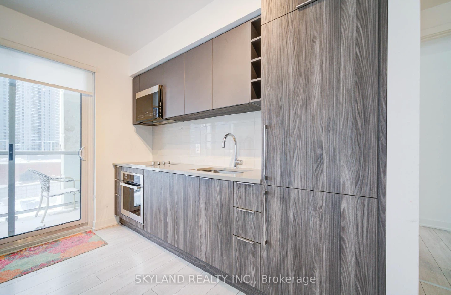 2+1 bed | 2 Bath Condo Unit!! - photo 3