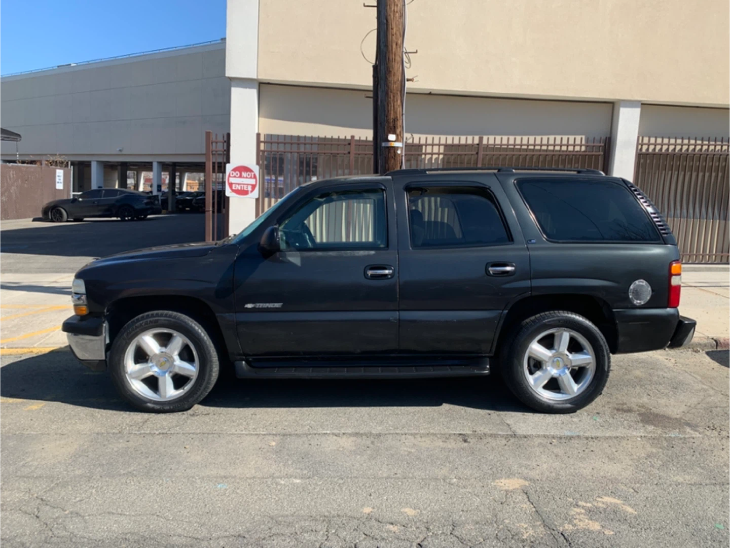 2003 Chevrolet Tahoe SUV - photo 5