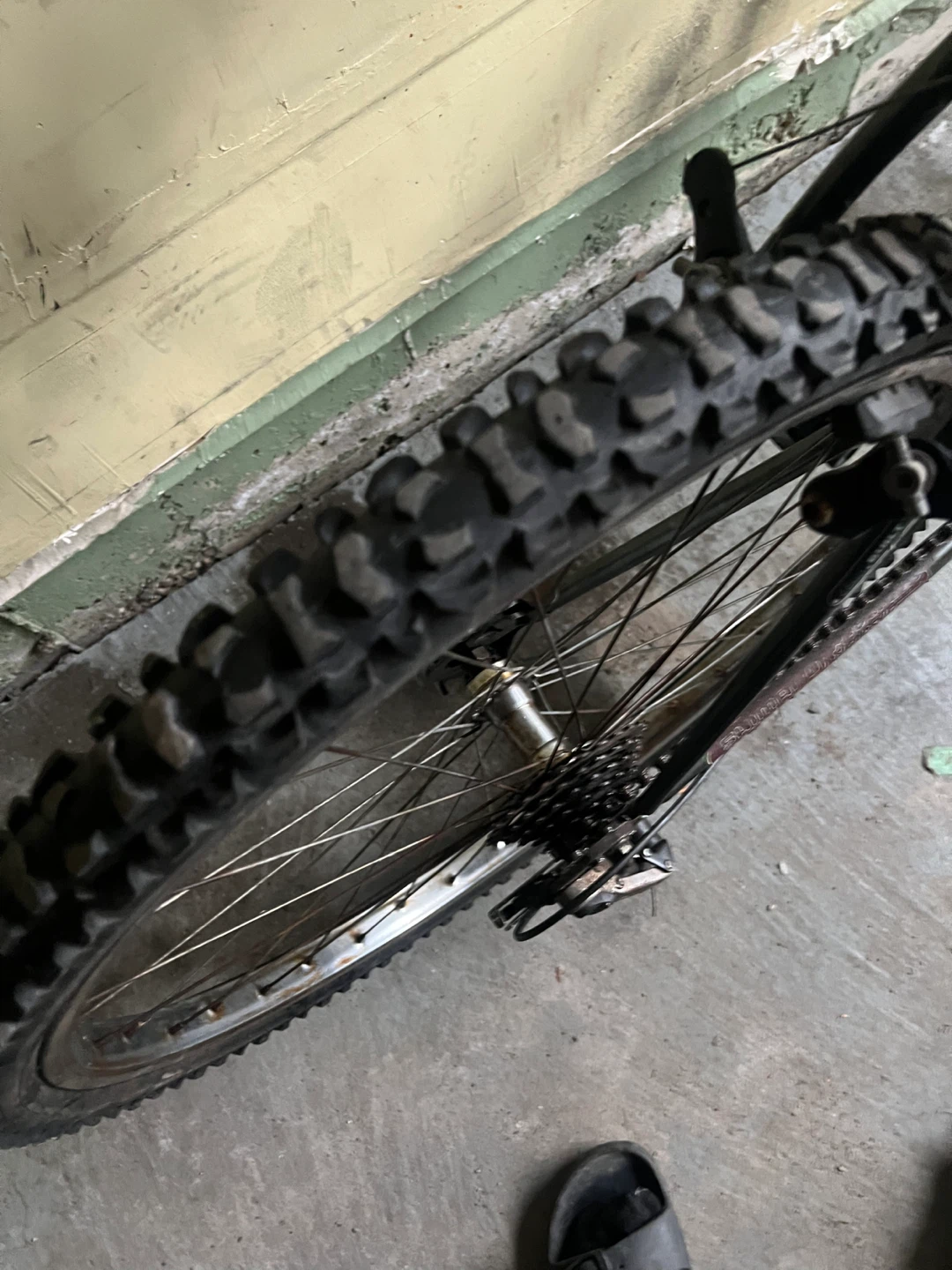 26” jeep Cherokee Country SE Mountain Bike - photo 4