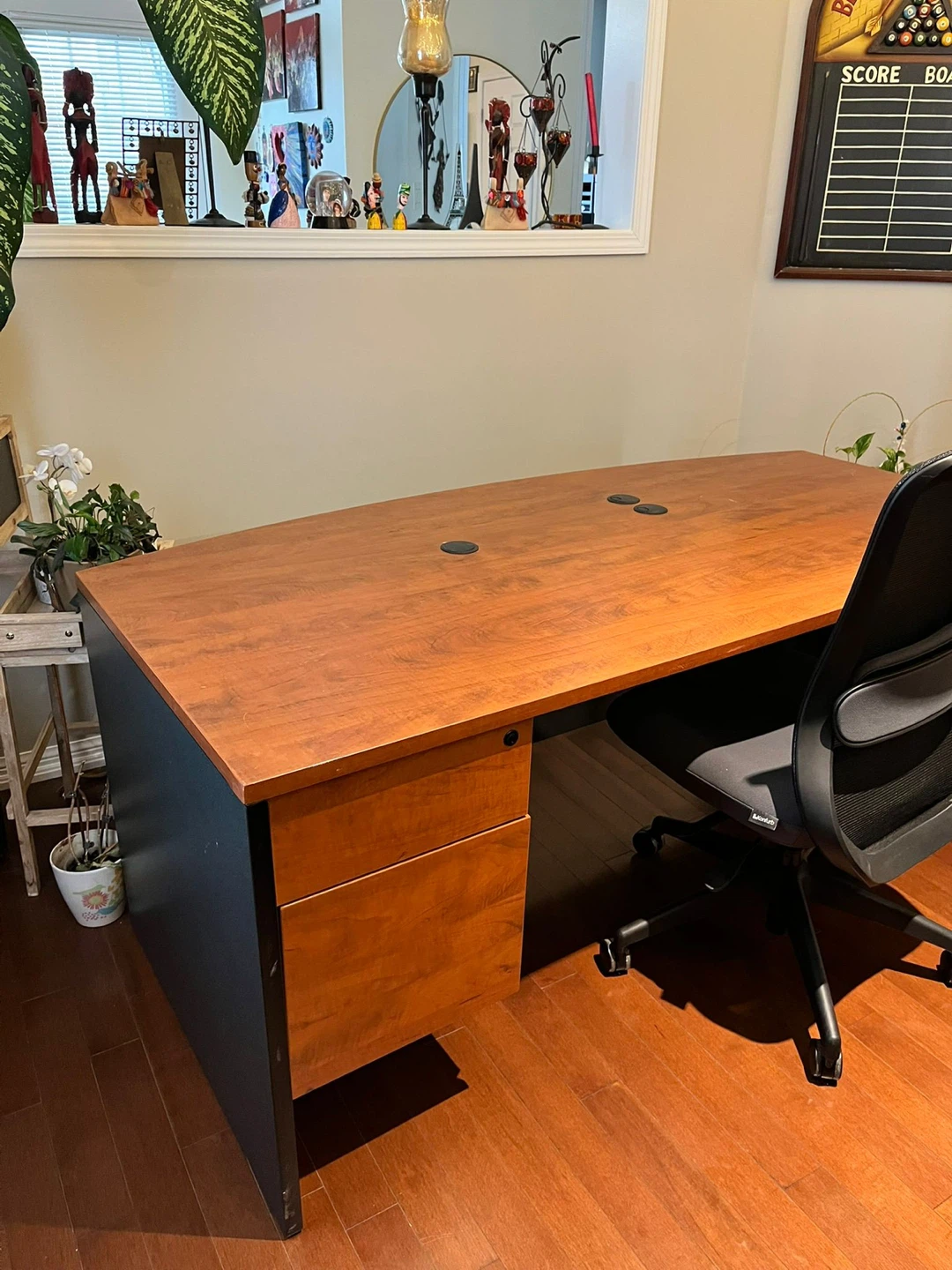 Executive Desk with Drawers - photo 2