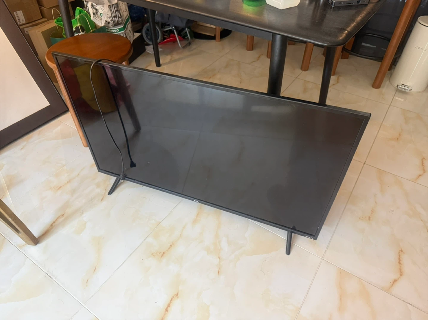TCL Roku 43” TV 4K HDR - photo 2
