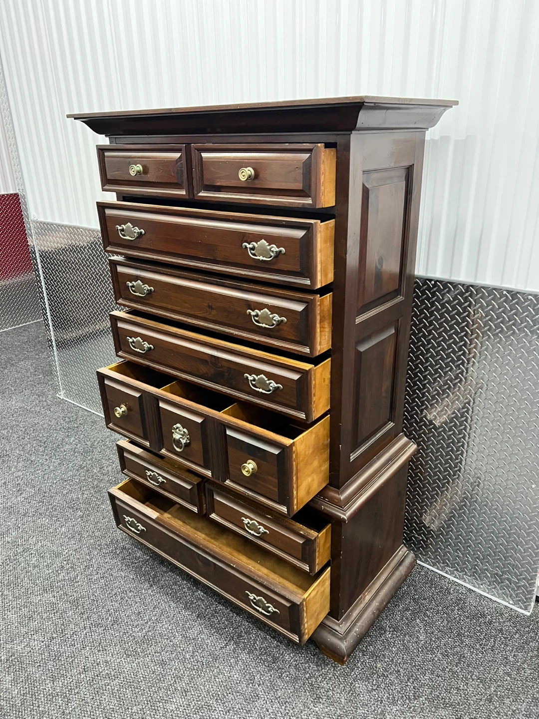 Vintage Dark Wood Tall Dresser 12 Drawers 20%OFF+ FREE DELIVERY - photo 3
