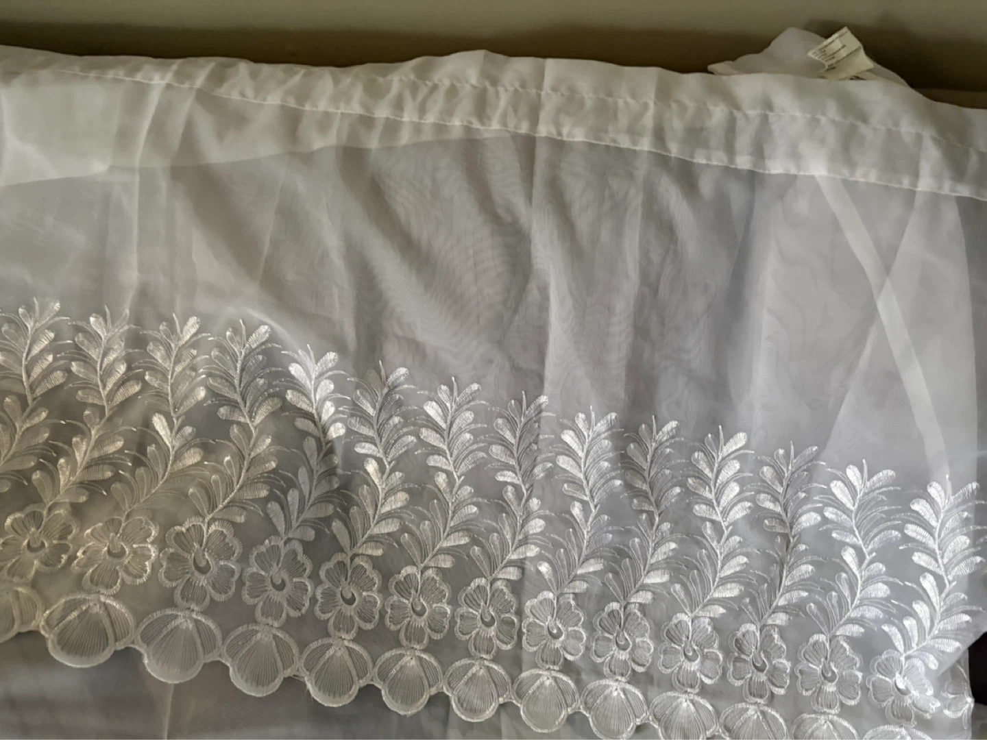 White Sheer Curtain embroidered - photo 3