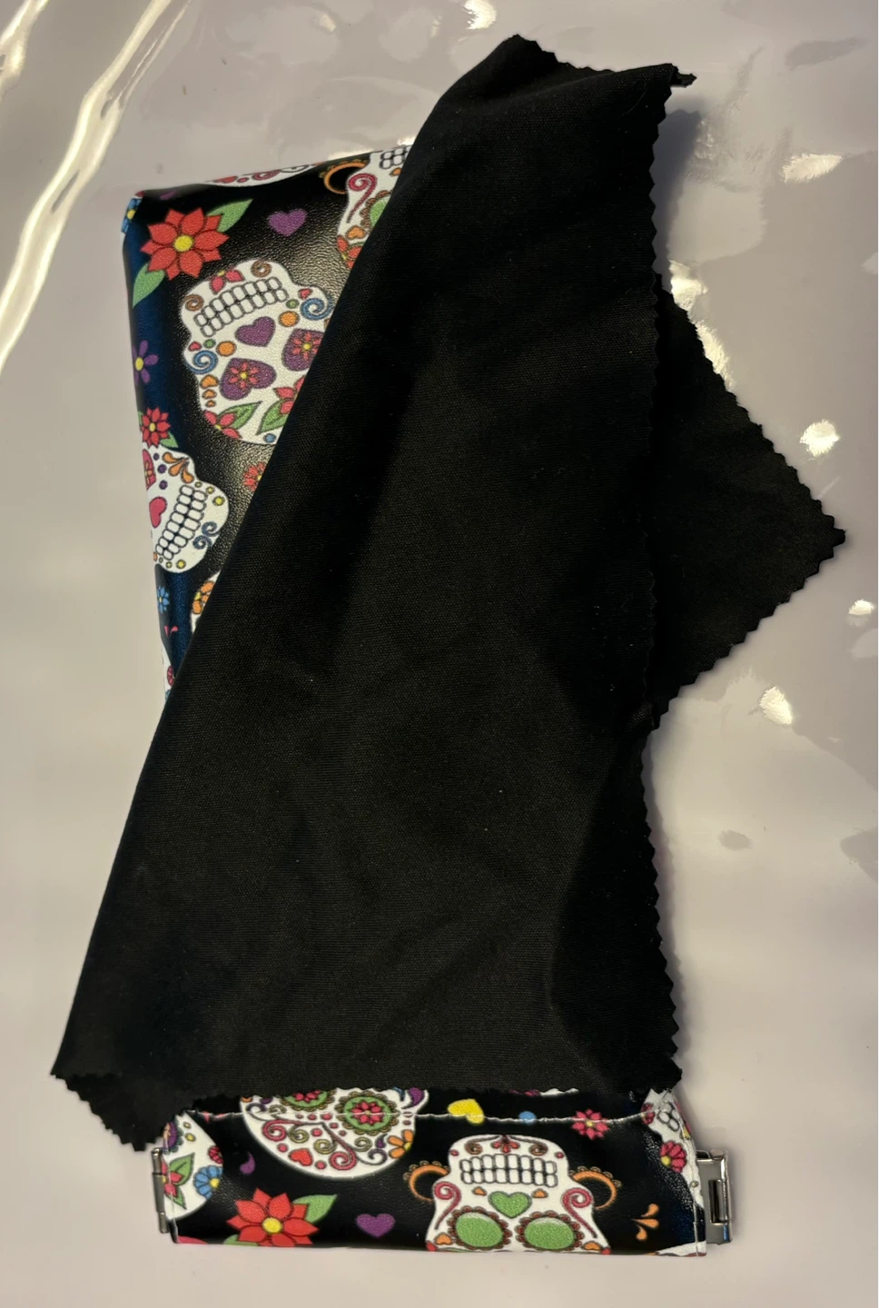 ✨✨Day of the Dead Sugar Skull Glasses Case with Cleaning Cloth - photo 2
