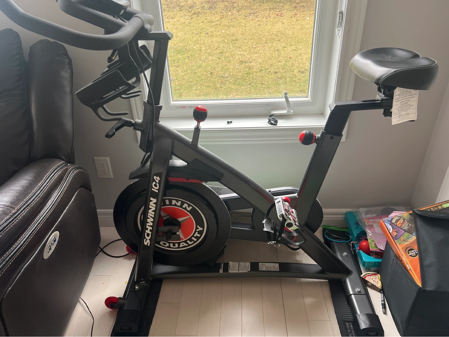 Schwinn IC4 Spin exercise Bike