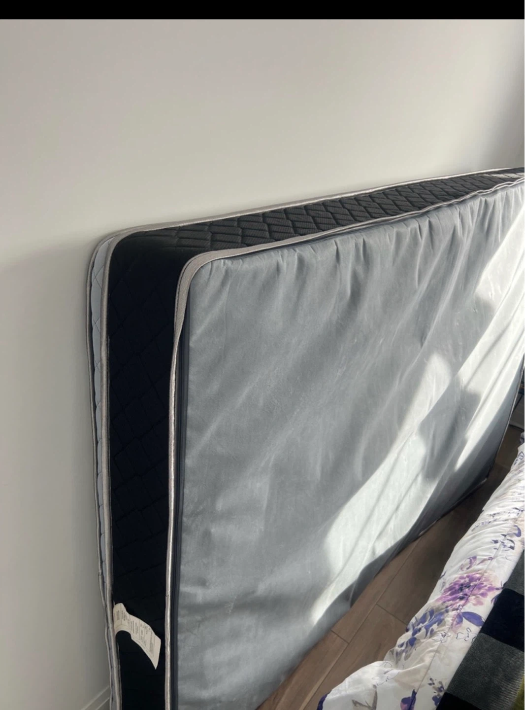 Queen Mattress soft - photo 2