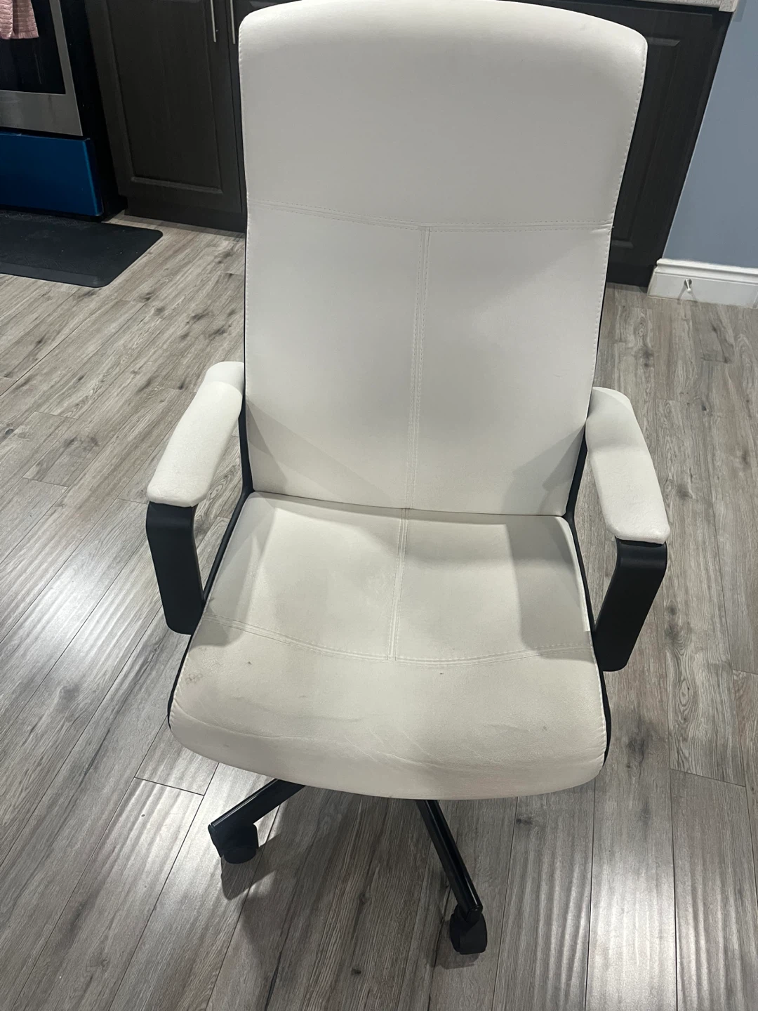 White Executive Office Chair