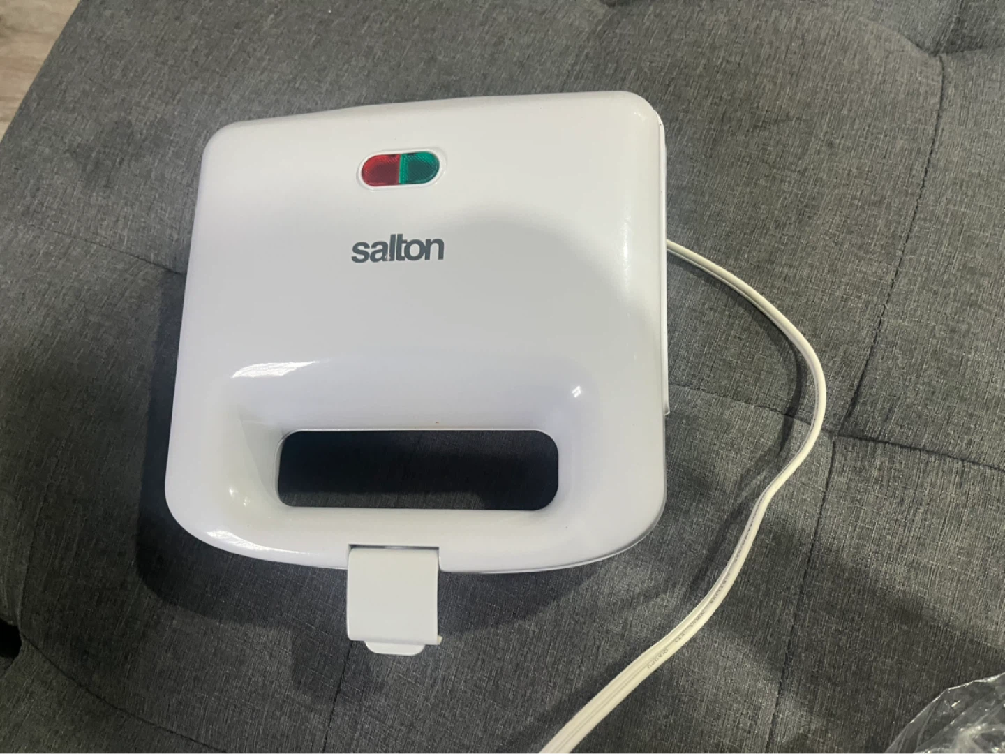 Salton Sandwich Maker - photo 3