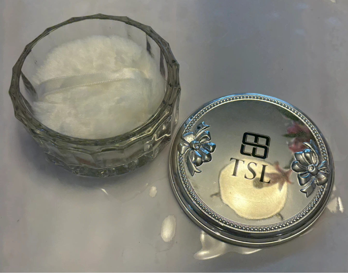 ✨✨Jewels by TSL Powder Puff Dish - photo 2