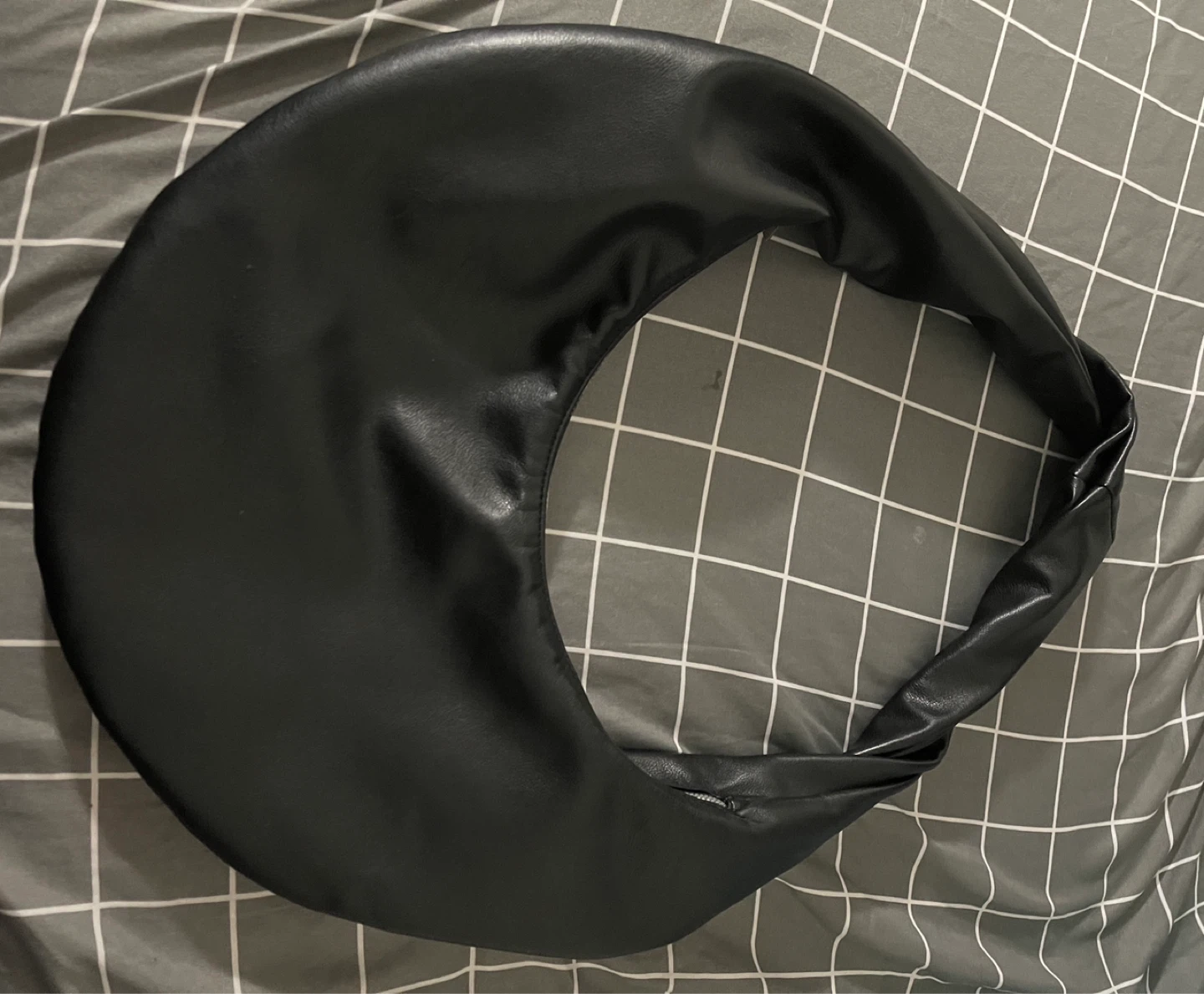 Black Faux Leather Crescent Shoulder Bag - photo 2