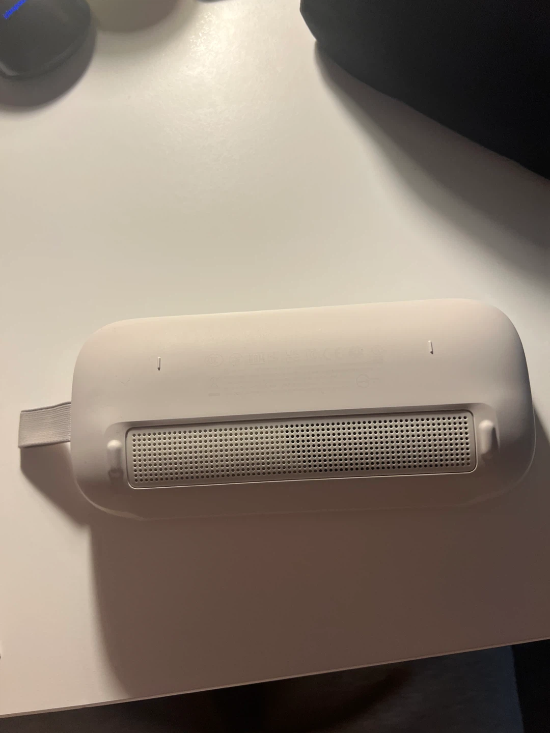 Bose SoundLink Flex Portable Bluetooth Speaker - White - photo 3