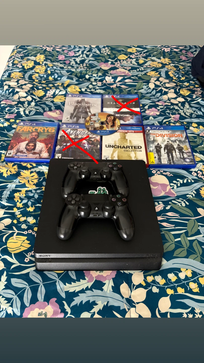 Sony PlayStation 4 Slim bundle