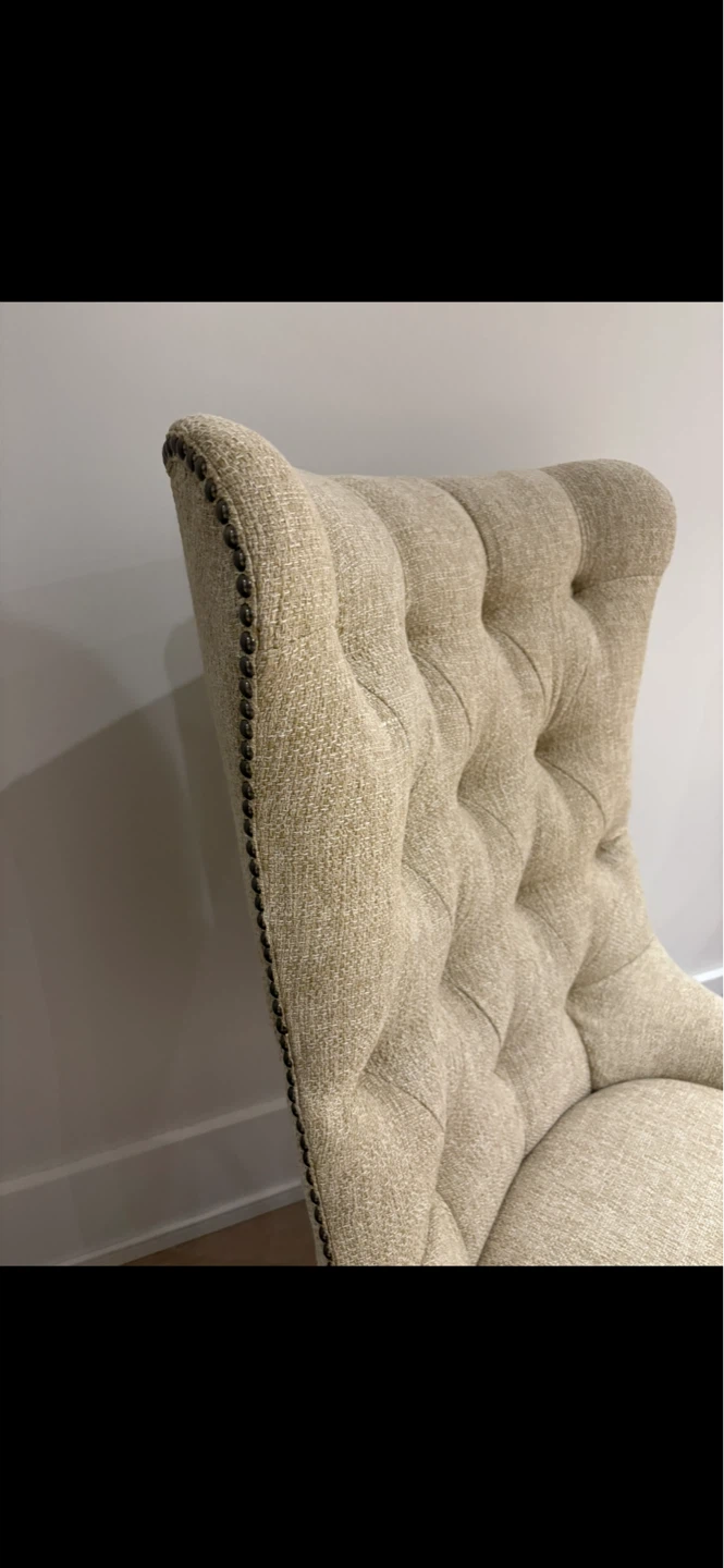 Hooker Furniture Rhapsody Tufted Dining Chair