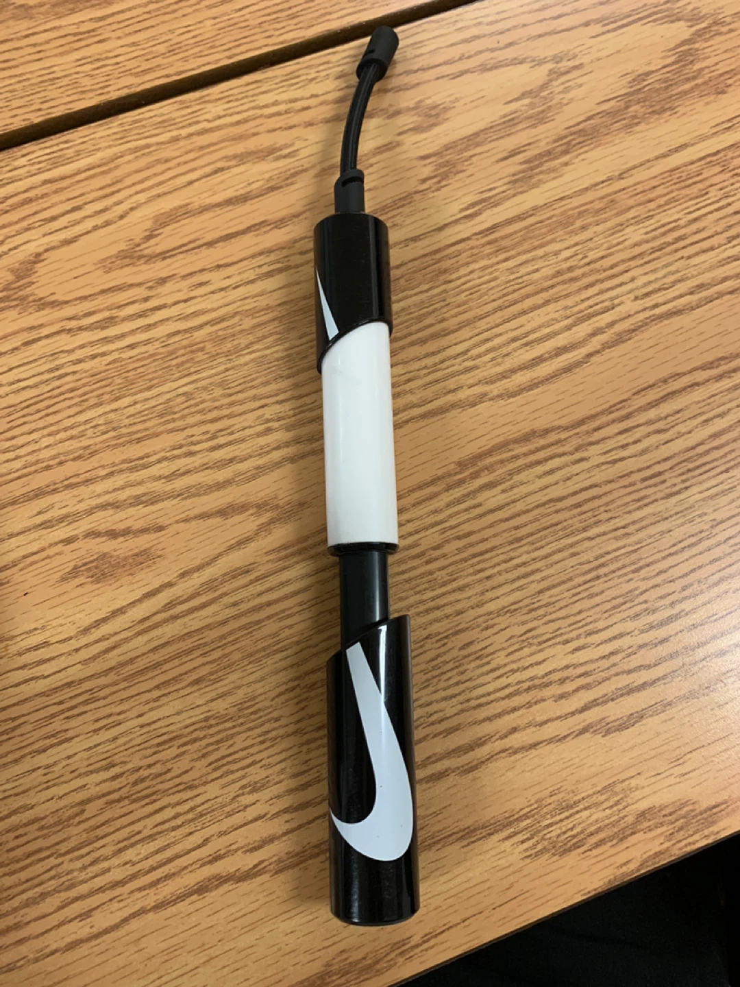 Nike Ball Pump with Needle - photo 2